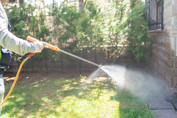 Best Mosquito Control Services  in Heathcote, NJ